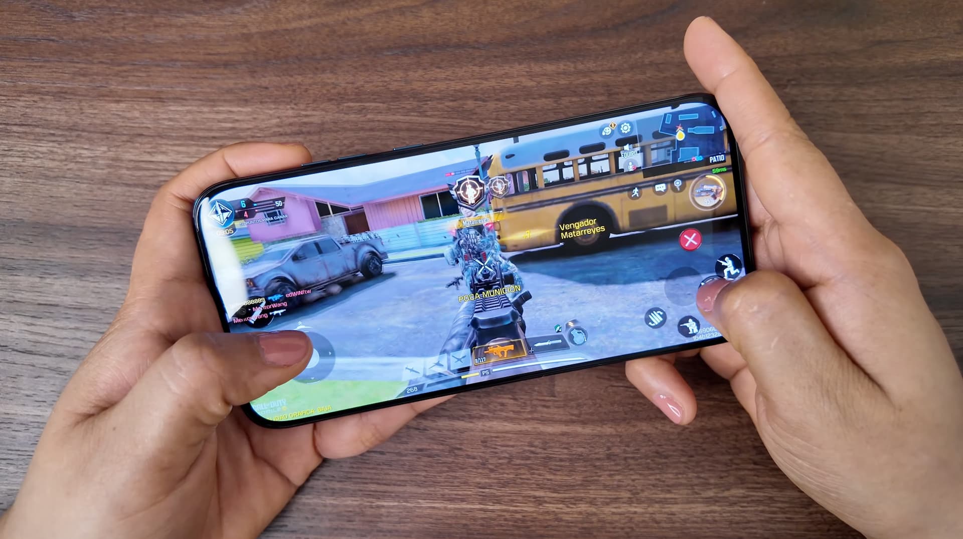 Moto G77 Pantalla rendimiento