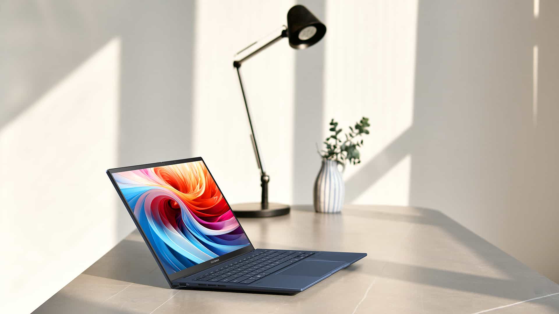 ASUS Zenbook 14 OLED (Intel Core Ultra)