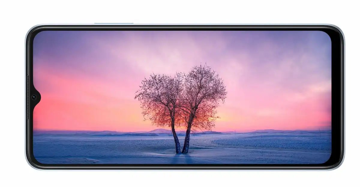 OPPO A17 llega al Perú pantalla