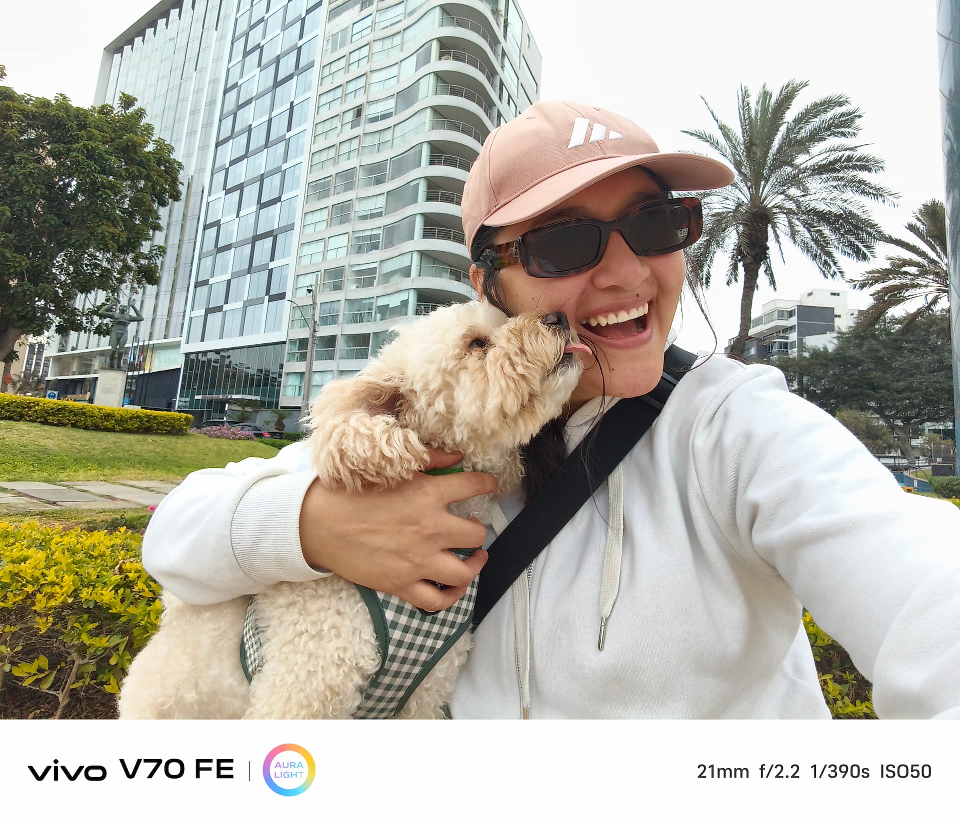 Reseña y análisis del vivo V70 FE: ¿vale la pena comprarlo? selfie